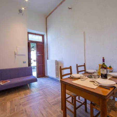 Country Lake Court * Dormelletto